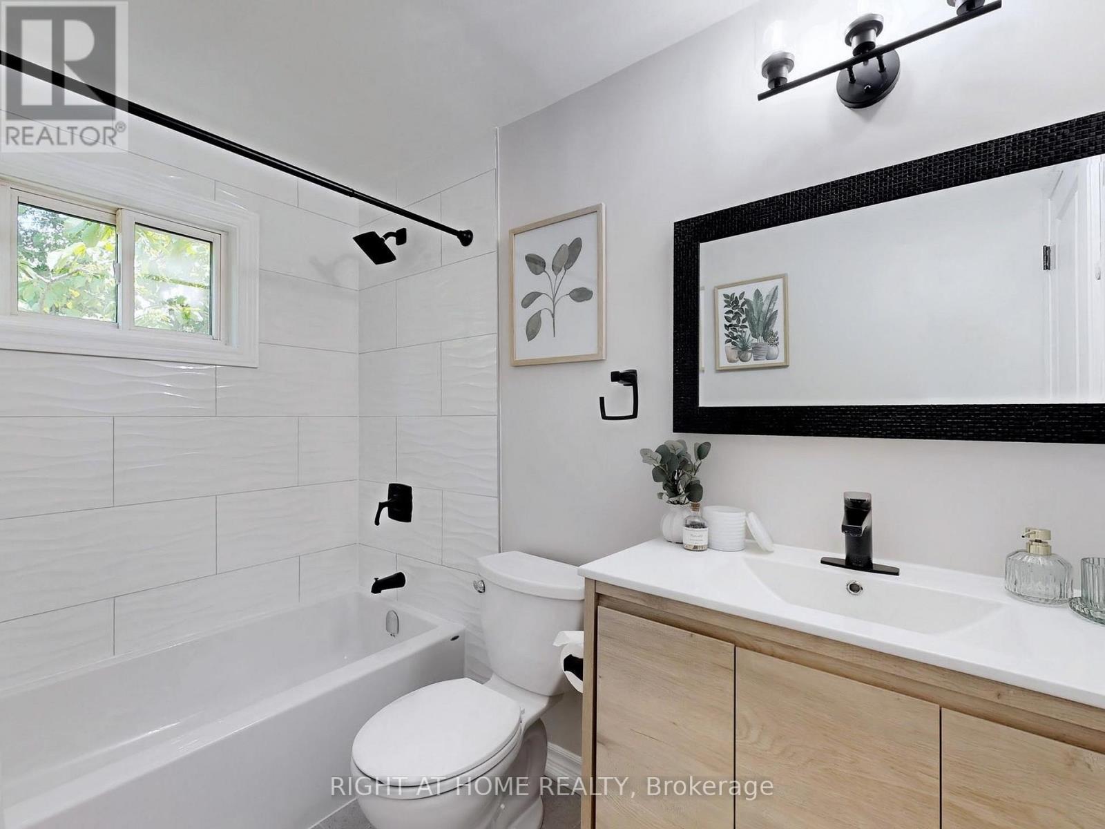 61 Plum Tree Way, Toronto, Ontario  M2R 3J1 - Photo 15 - C12438842