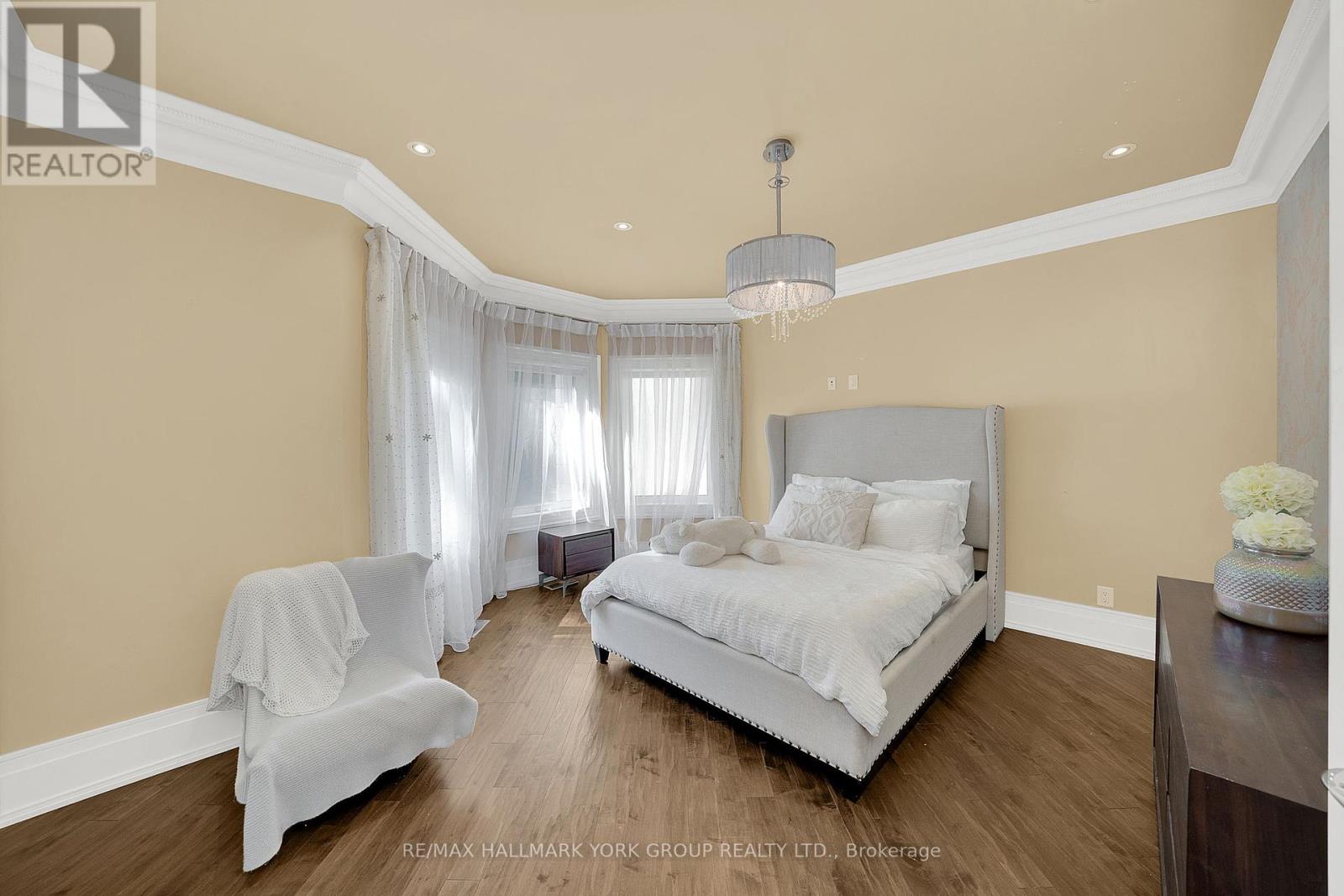 24 Dew Drop Court, Vaughan, Ontario  L6A 1E9 - Photo 21 - N12210649