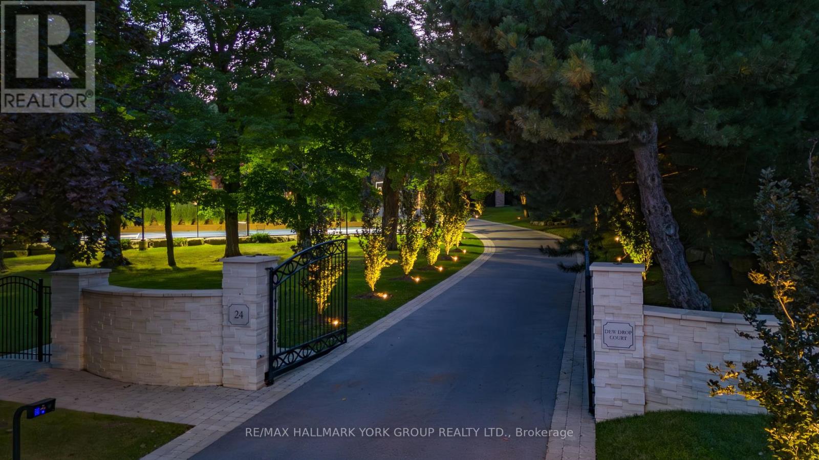 24 Dew Drop Court, Vaughan, Ontario  L6A 1E9 - Photo 3 - N12210649
