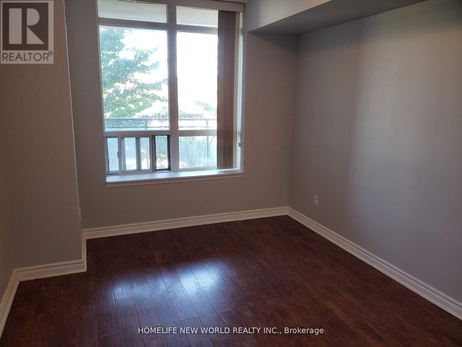 301 - 130 Pond Drive, Markham, Ontario  L3T 7W5 - Photo 11 - N12438821