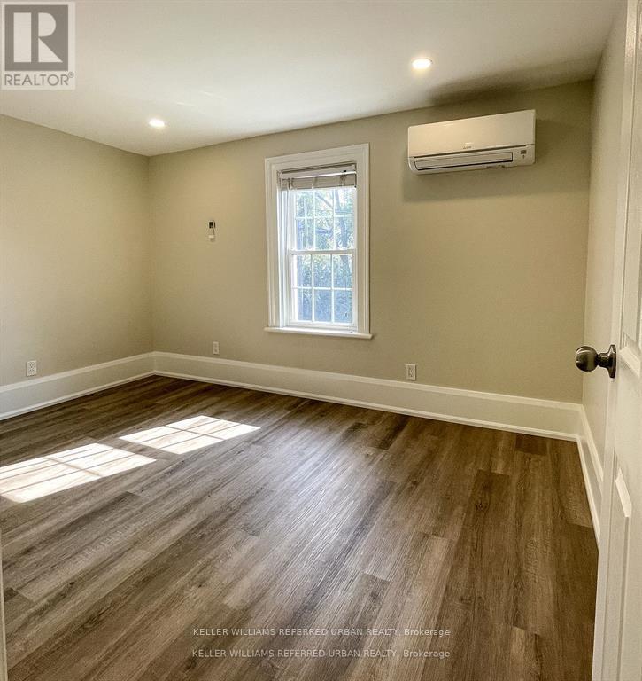 A - 54 Centre Street, Aurora, Ontario  L4G 1J8 - Photo 13 - N12438852