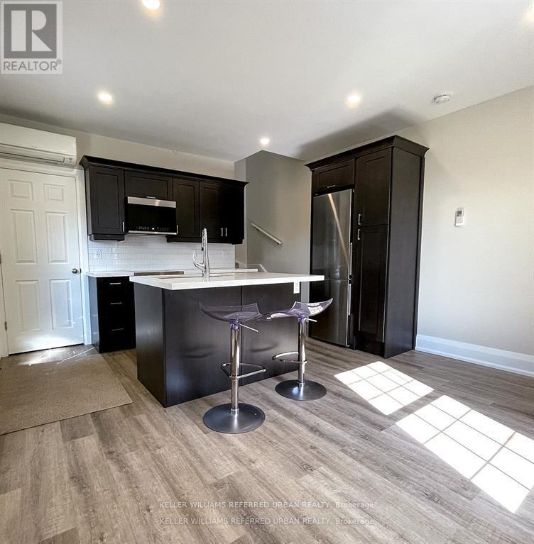 A - 54 Centre Street, Aurora, Ontario  L4G 1J8 - Photo 2 - N12438852