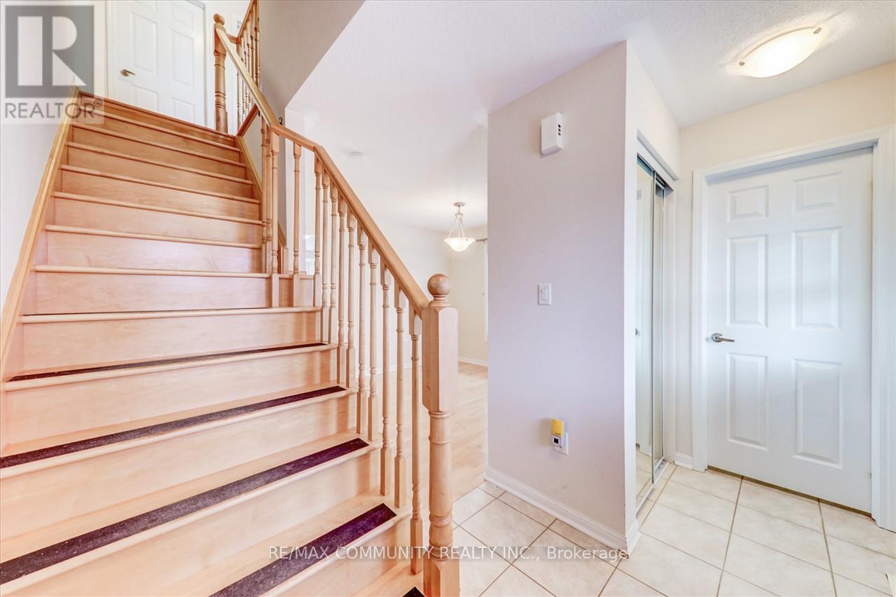 47 Ferris Lane, New Tecumseth, Ontario  L9R 0J1 - Photo 6 - N12438856