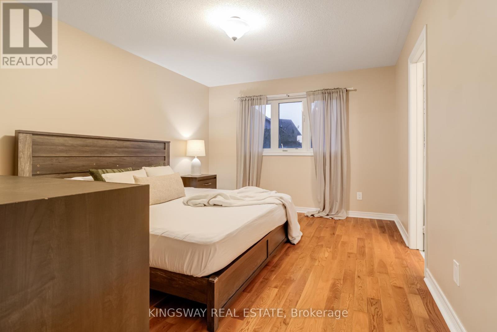 3475 Bala Drive, Mississauga, Ontario  L5M 0G6 - Photo 21 - W12438808
