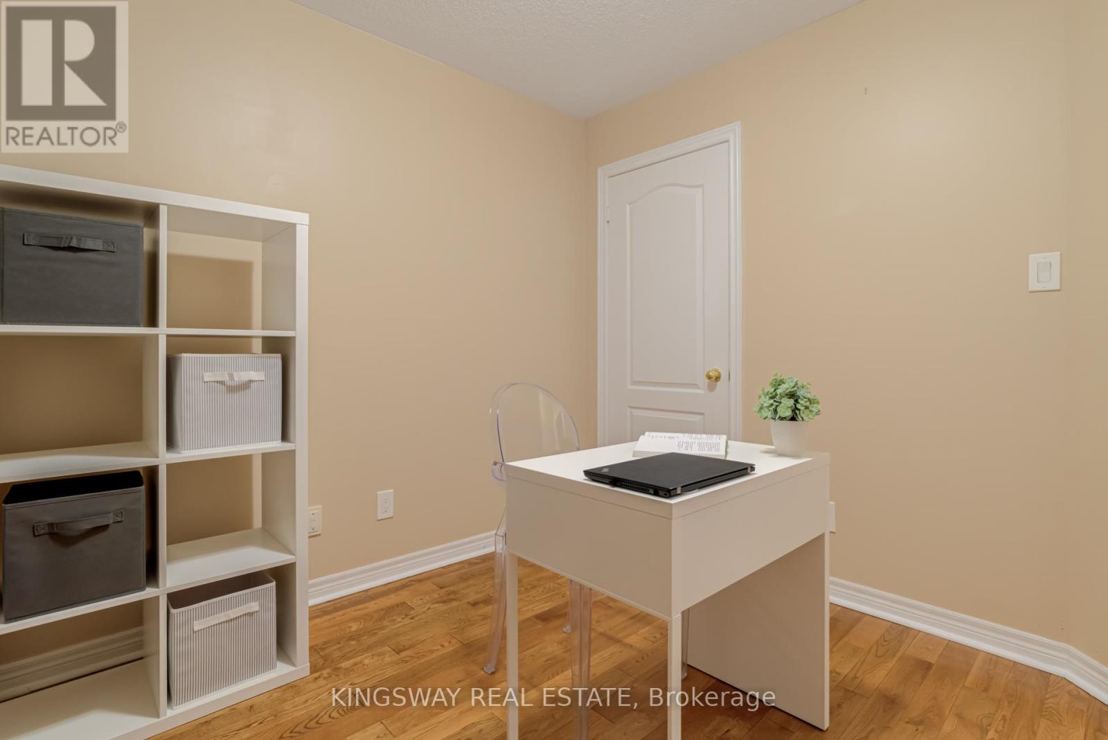 3475 Bala Drive, Mississauga, Ontario  L5M 0G6 - Photo 32 - W12438808