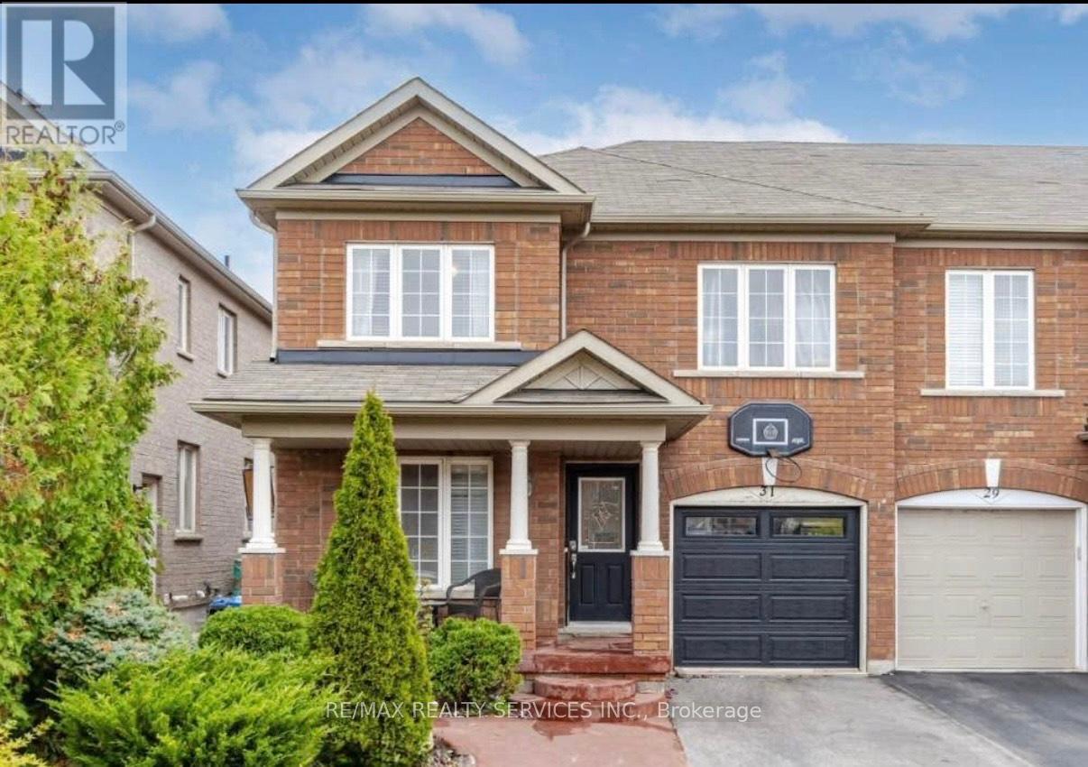 31 QUAILVALLEY DRIVE, Brampton, Ontario