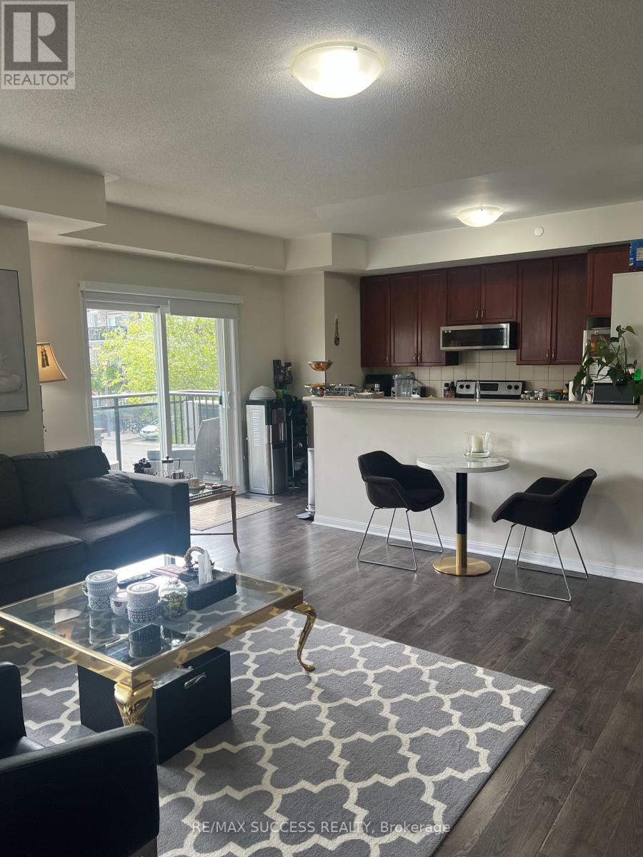211 - 5705 Long Valley Road N, Mississauga, Ontario  L5M 0M3 - Photo 12 - W12438836