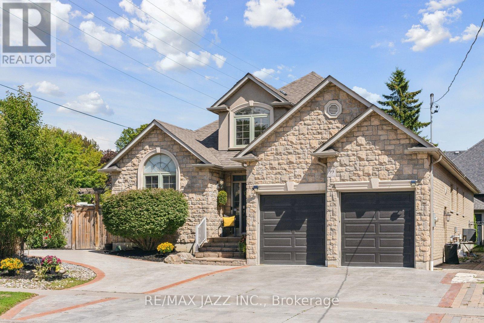 99 Bell Drive, Whitby, Ontario  L1N 2T1 - Photo 2 - E12438880
