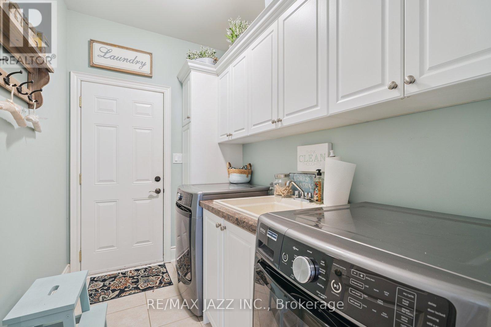 99 Bell Drive, Whitby, Ontario  L1N 2T1 - Photo 21 - E12438880