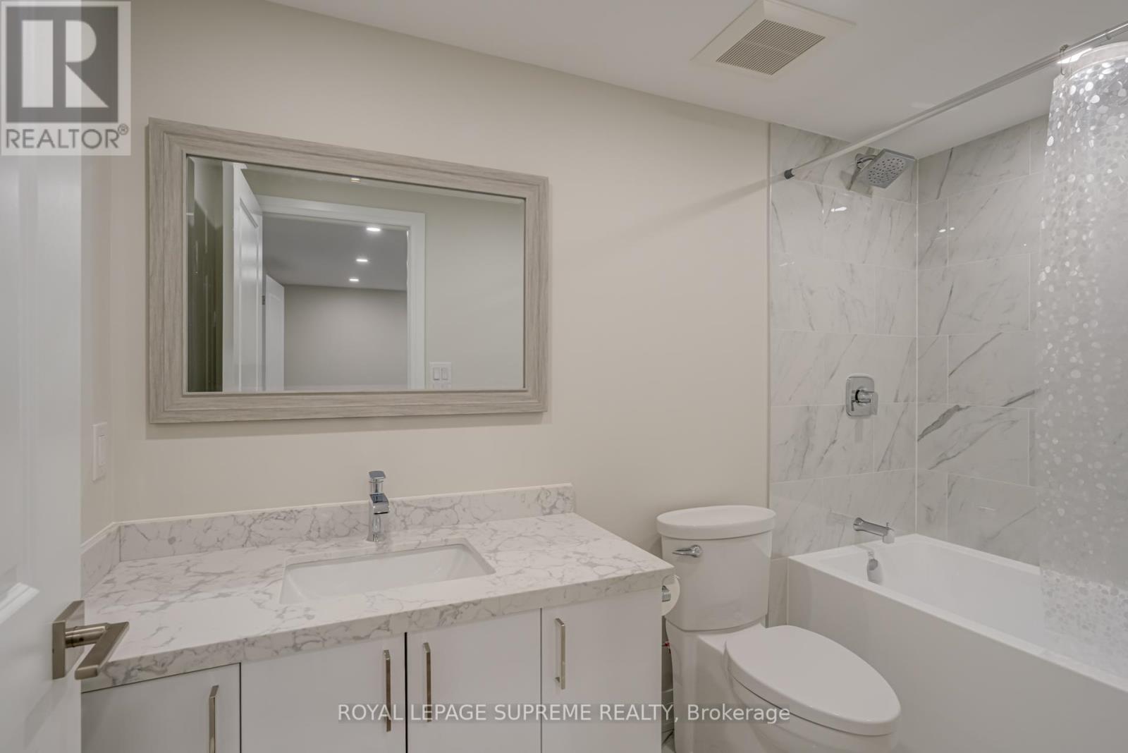 83 Clairton Crescent, Toronto, Ontario  M6N 2M7 - Photo 36 - W12433162