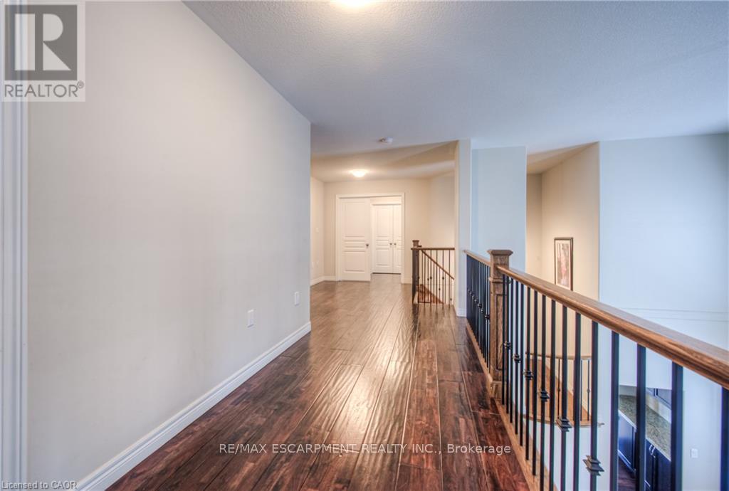 83 Boulder Crescent, Hamilton, Ontario  L0R 1P0 - Photo 18 - X12438806