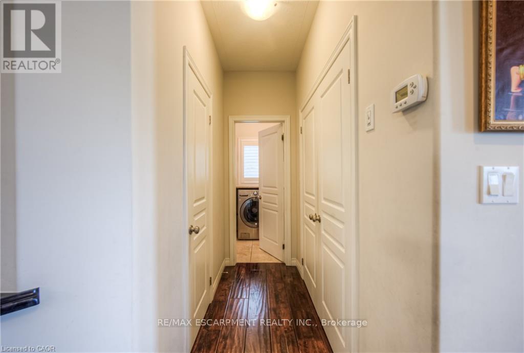 83 Boulder Crescent, Hamilton, Ontario  L0R 1P0 - Photo 19 - X12438806