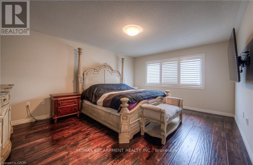 83 Boulder Crescent, Hamilton, Ontario  L0R 1P0 - Photo 21 - X12438806
