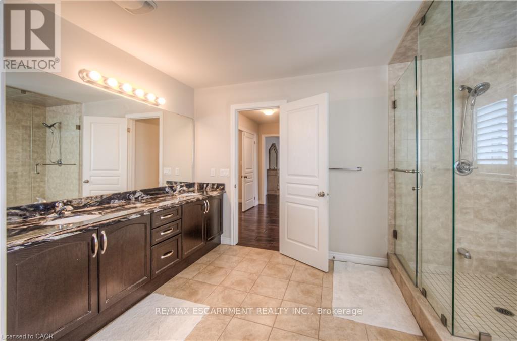 83 Boulder Crescent, Hamilton, Ontario  L0R 1P0 - Photo 25 - X12438806