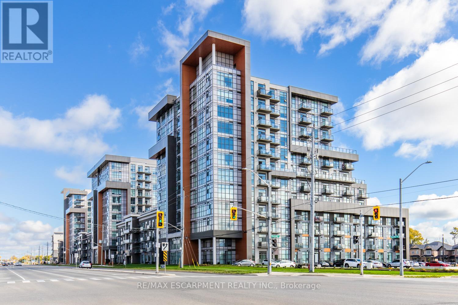 326 - 450 DUNDAS STREET, Hamilton, Ontario