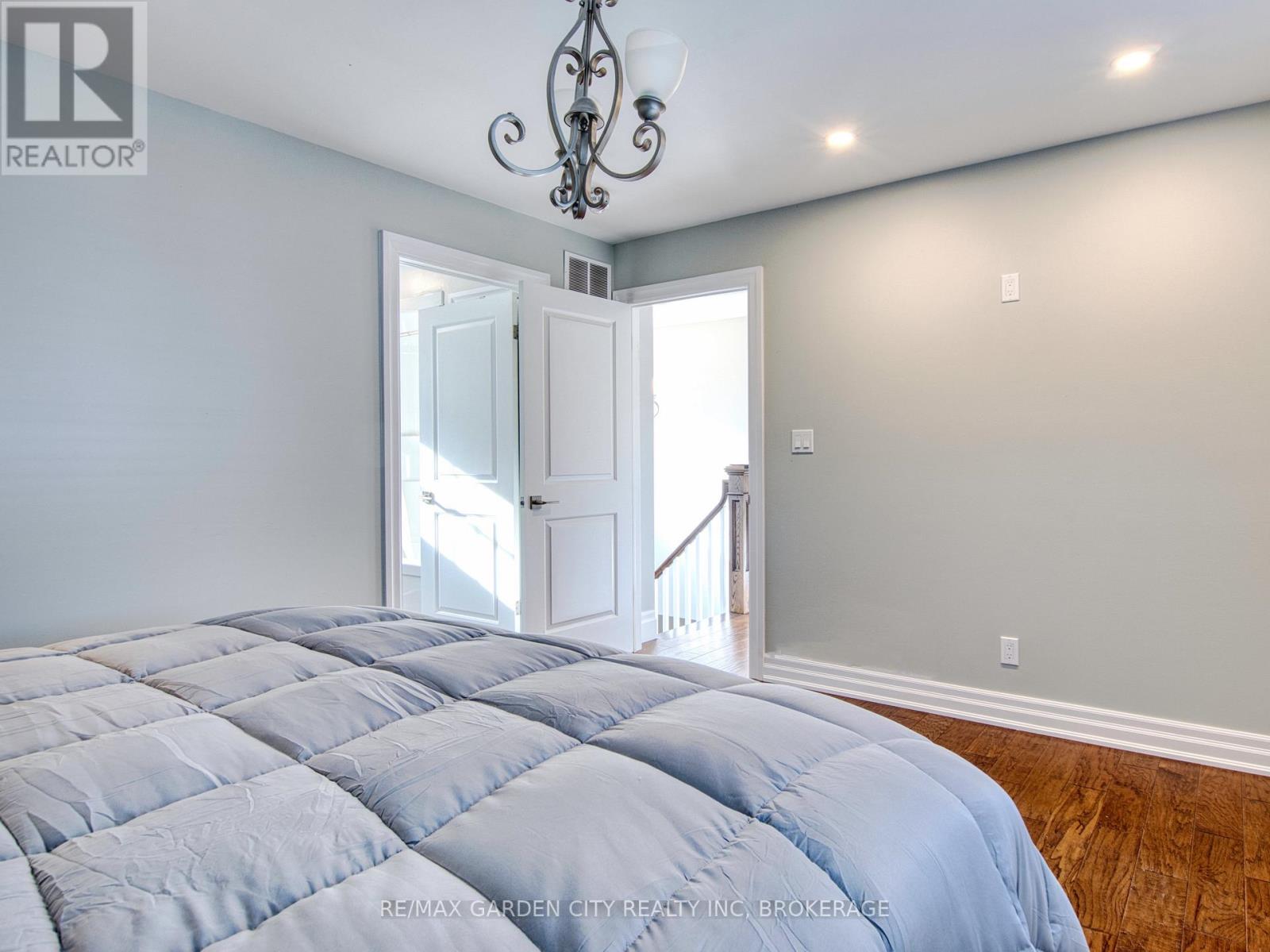 686 Lakeview Road, Fort Erie, Ontario  L2A 4X1 - Photo 27 - X12429189