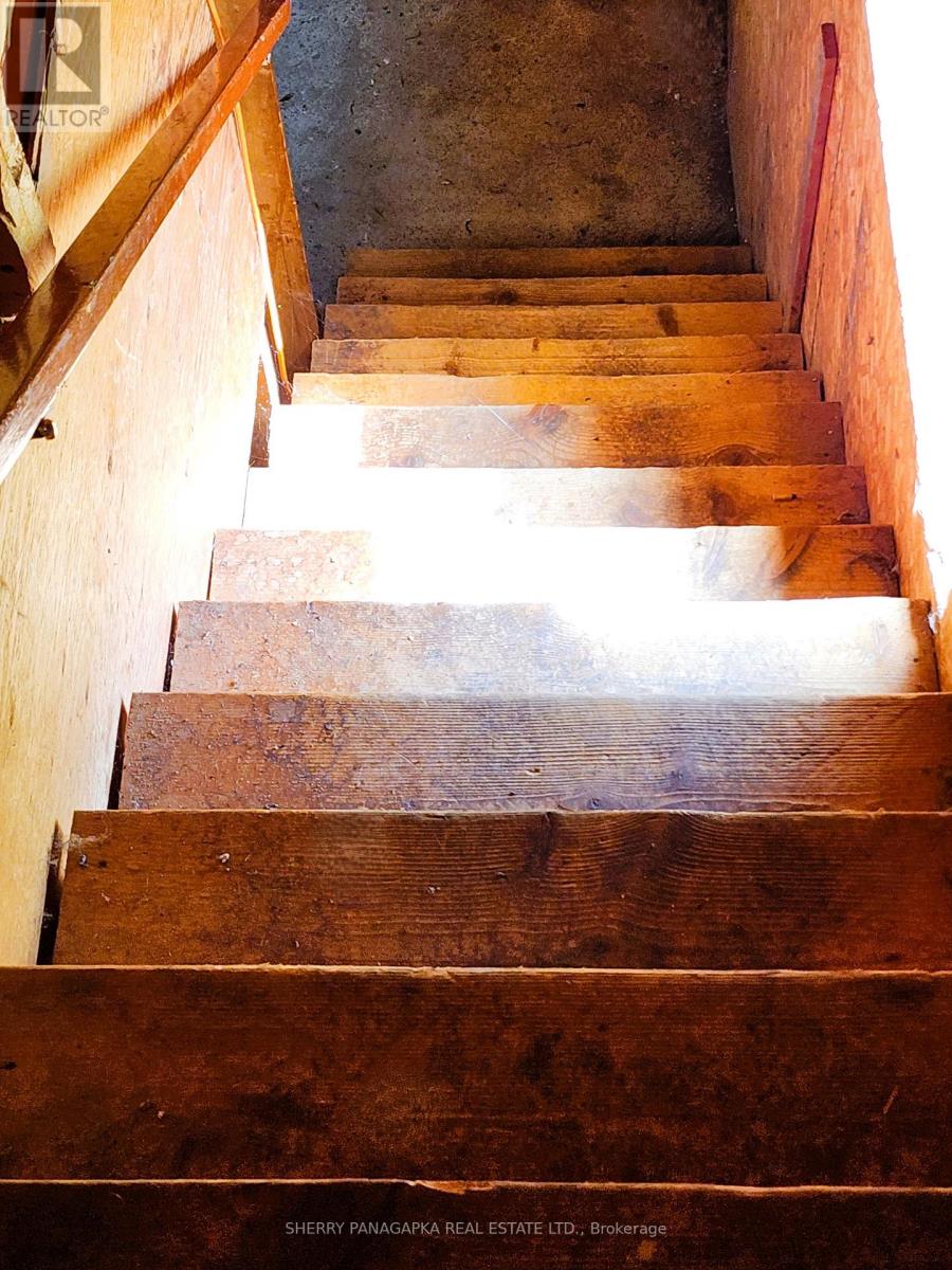 3 Brown Avenue, Kirkland Lake (Kl & Area), Ontario  P2N 1L1 - Photo 18 - T12438881