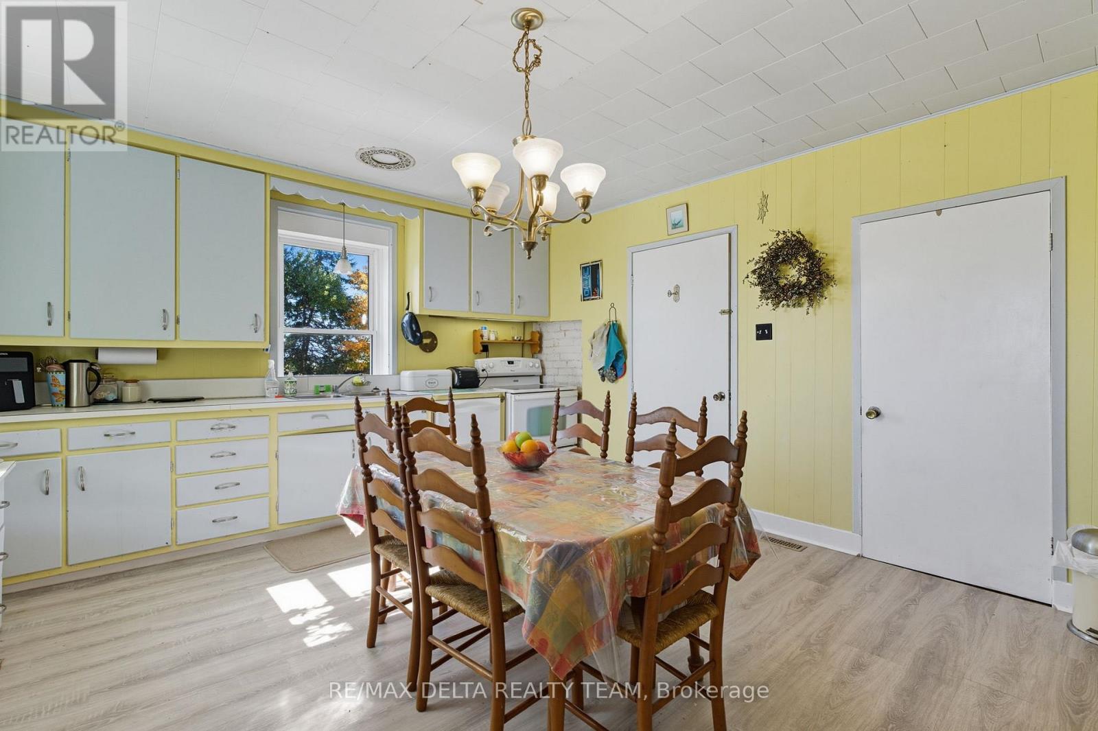 12633 North Wing Road, North Dundas, Ontario  K0C 2K0 - Photo 14 - X12438877