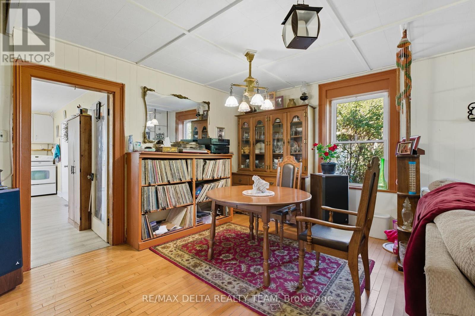 12633 North Wing Road, North Dundas, Ontario  K0C 2K0 - Photo 5 - X12438877