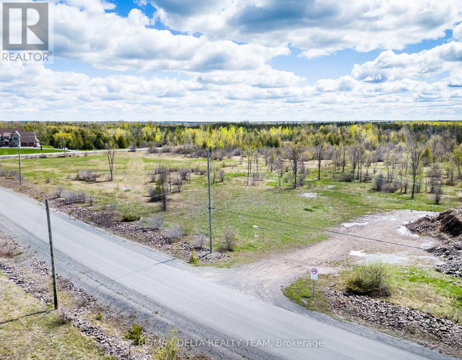 7890 IVESON DRIVE, Ottawa, Ontario