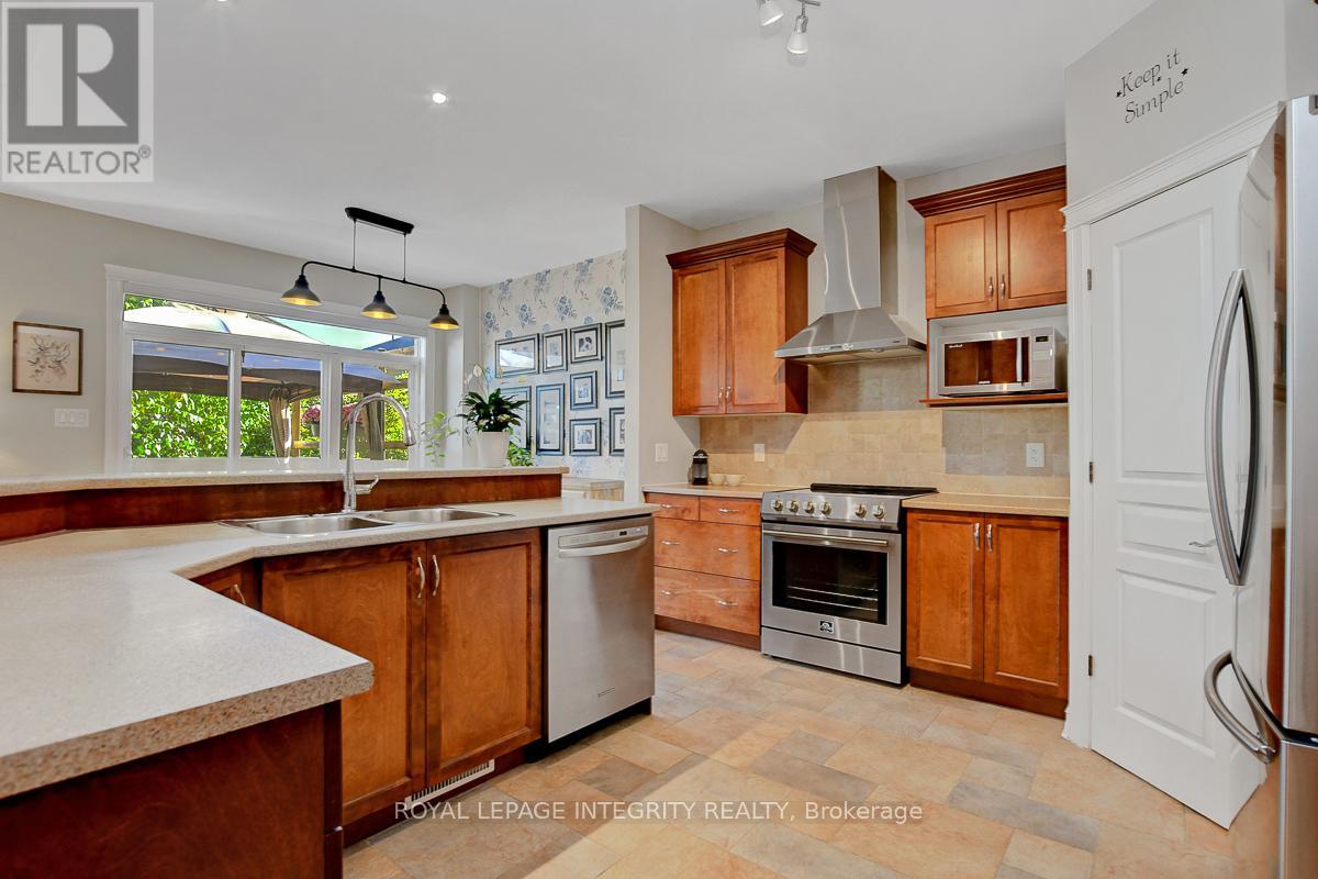 165 Saltspring Private, Ottawa, Ontario  K2M 0B1 - Photo 16 - X12438892
