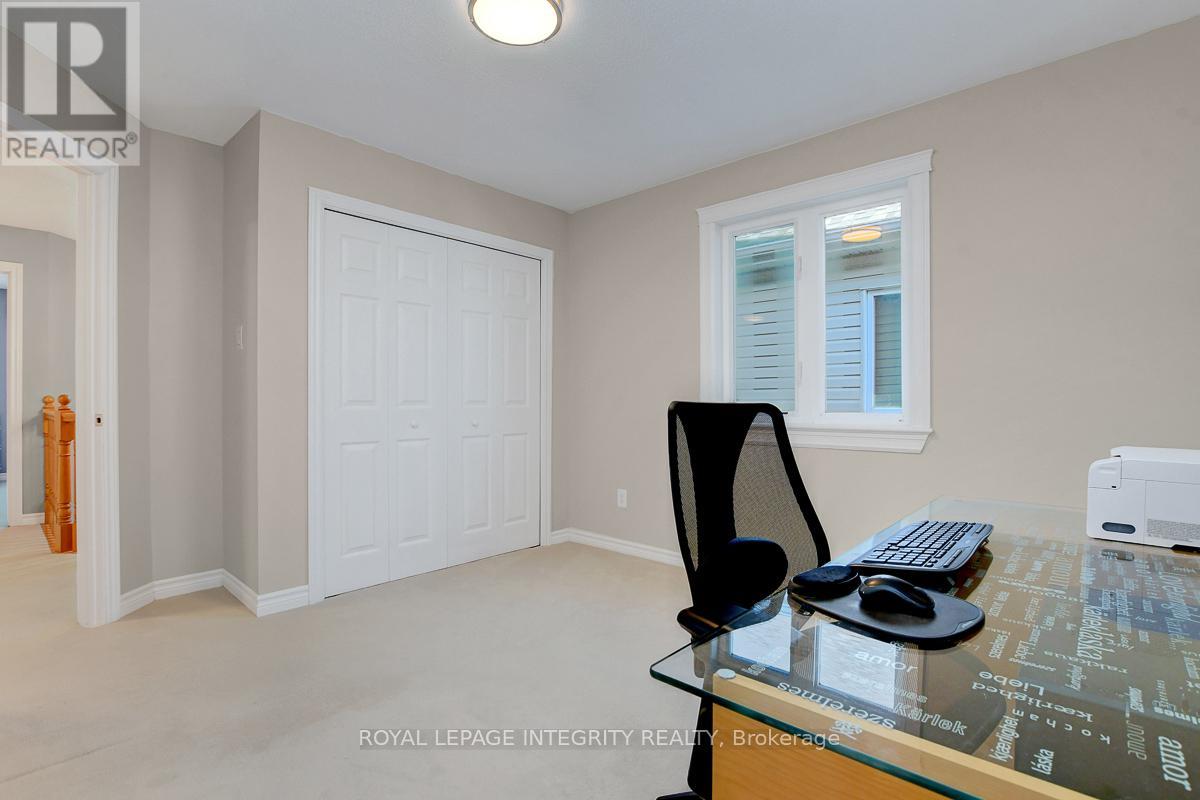 165 Saltspring Private, Ottawa, Ontario  K2M 0B1 - Photo 35 - X12438892