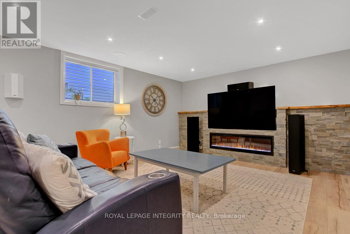 165 Saltspring Private, Ottawa, Ontario  K2M 0B1 - Photo 39 - X12438892