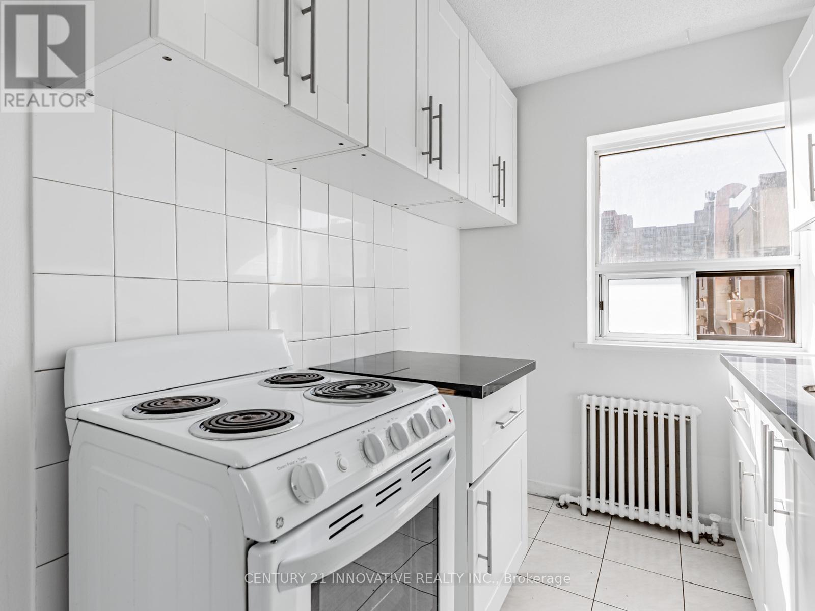 111 - 1243 Broadview Avenue, Toronto, Ontario  M4K 2T3 - Photo 5 - E12427827