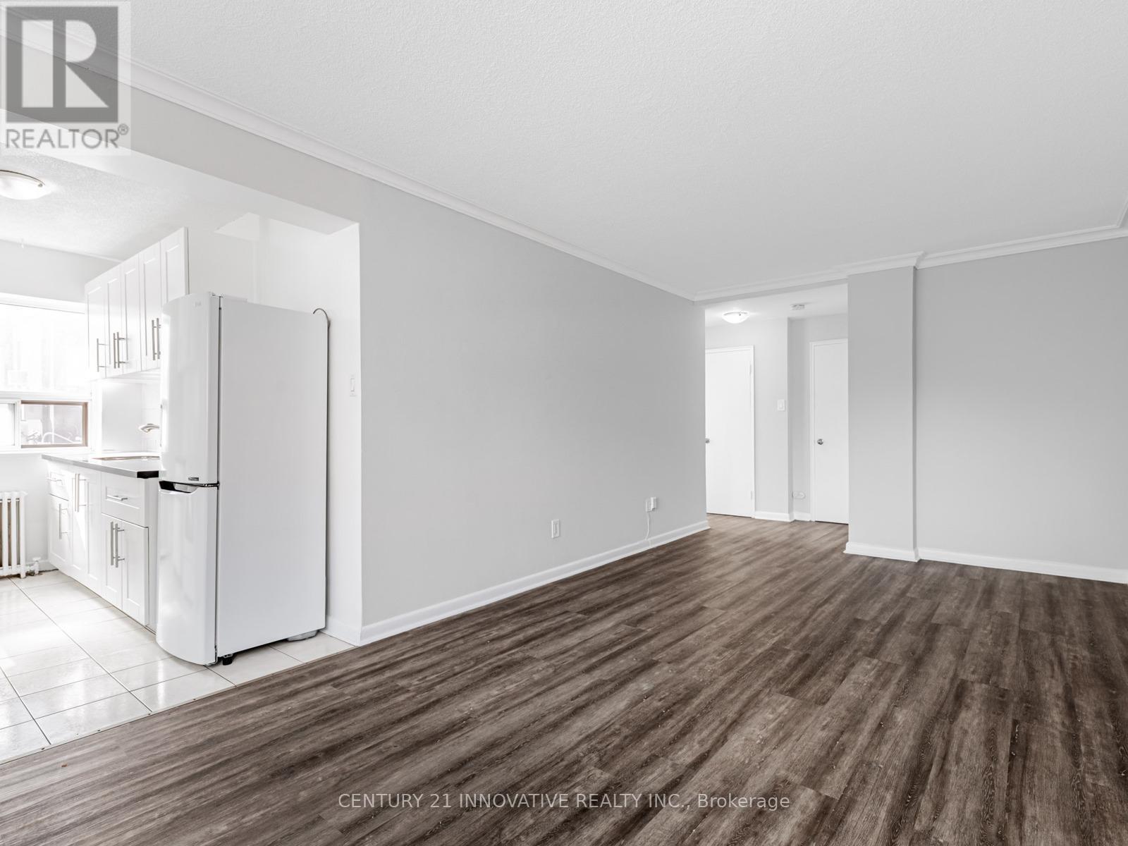 111 - 1243 Broadview Avenue, Toronto, Ontario  M4K 2T3 - Photo 2 - E12427827
