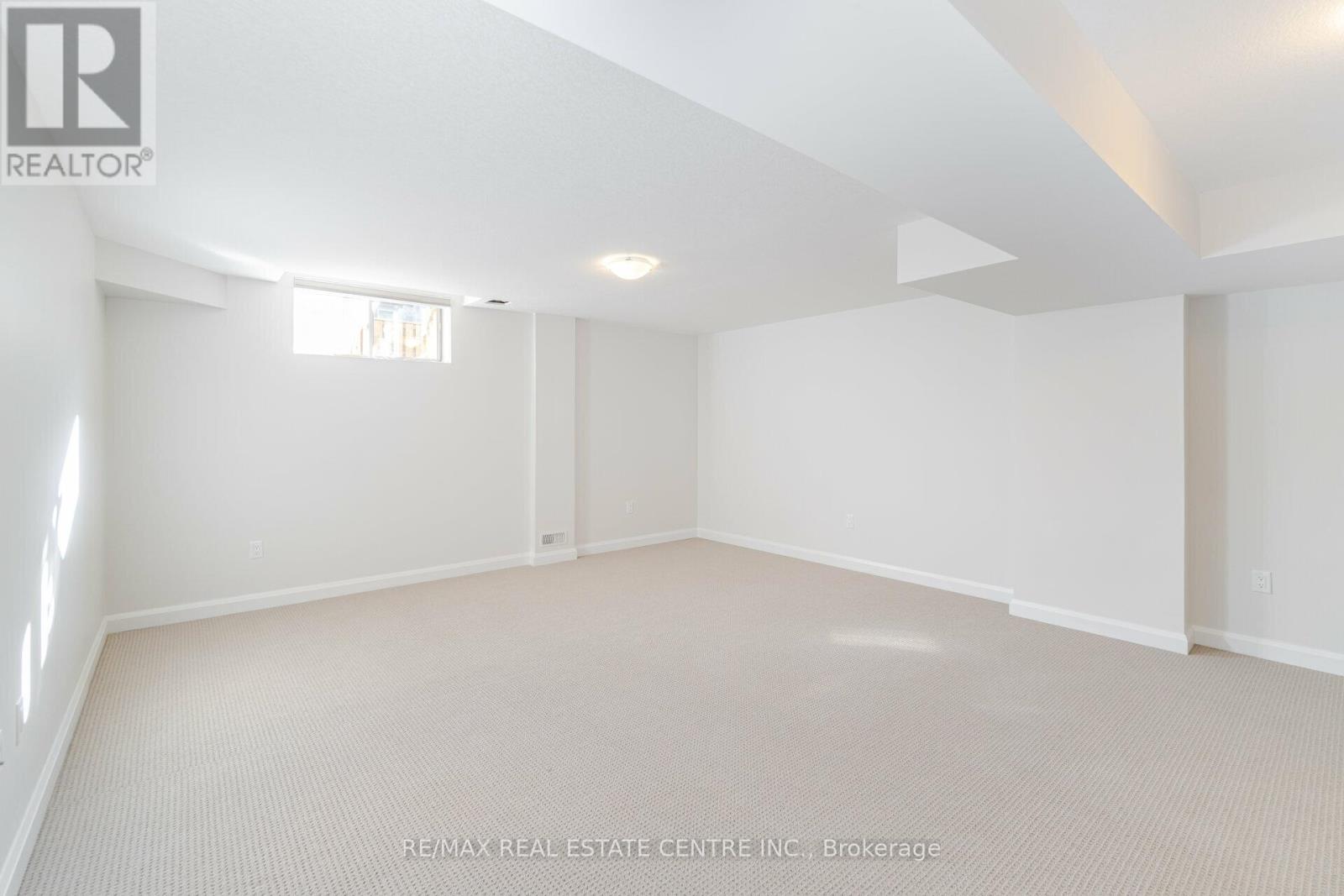 48 - 30 Times Square Boulevard, Hamilton, Ontario  L8J 0L8 - Photo 28 - X12433150
