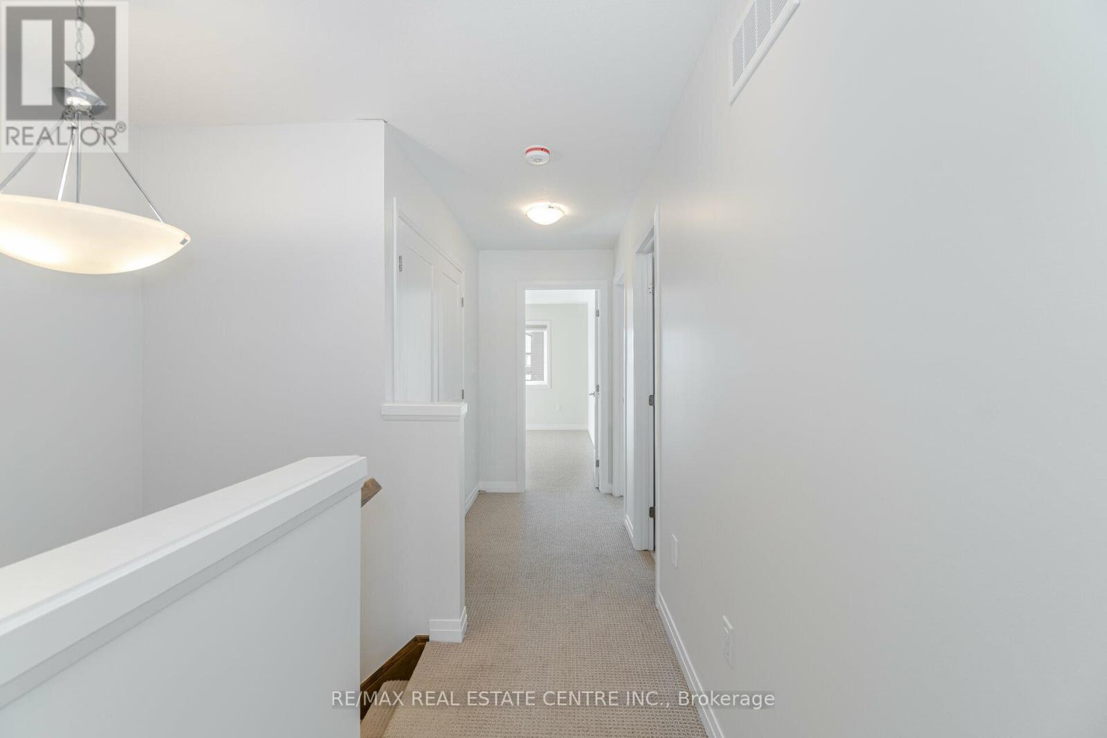 48 - 30 Times Square Boulevard, Hamilton, Ontario  L8J 0L8 - Photo 17 - X12433150