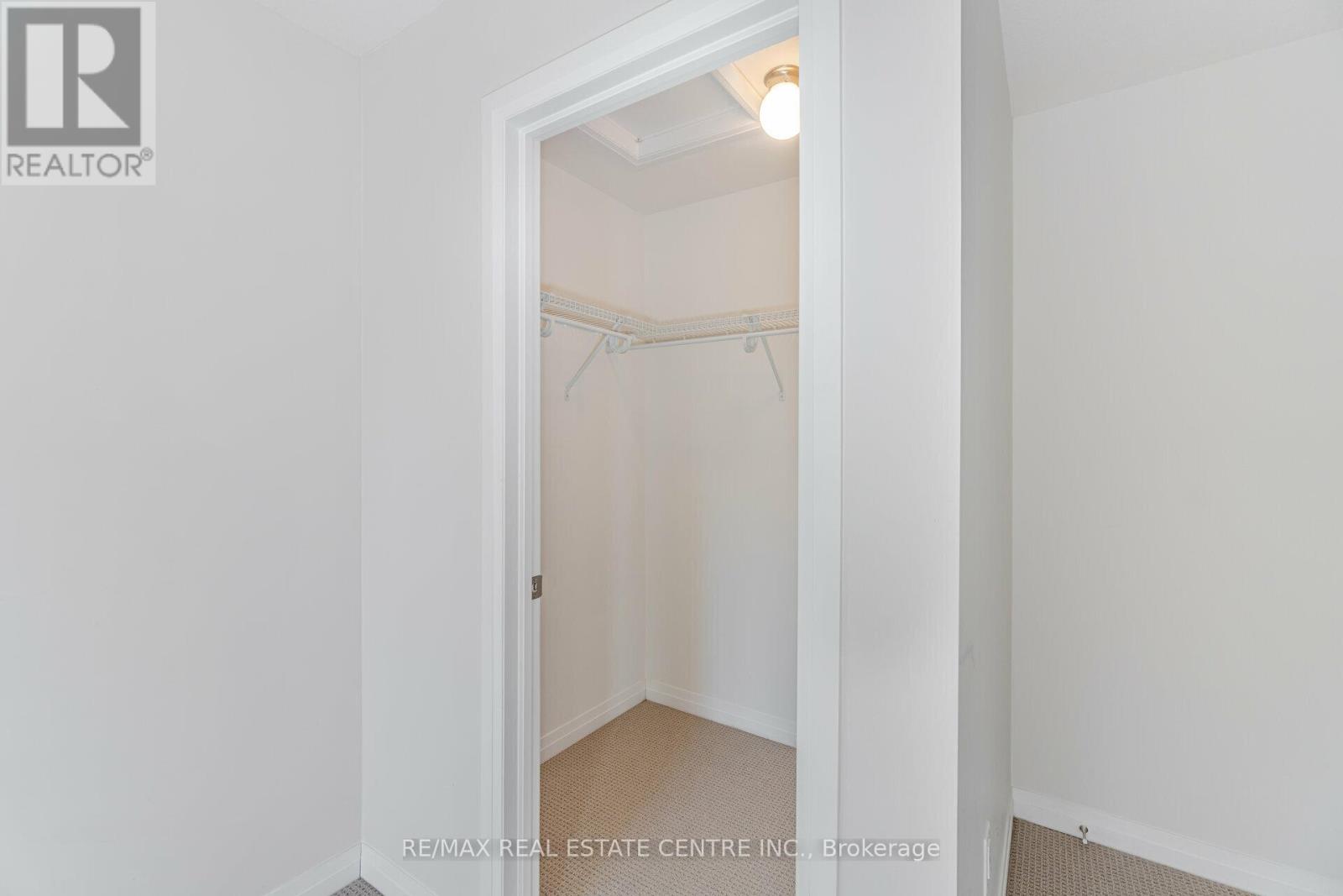 48 - 30 Times Square Boulevard, Hamilton, Ontario  L8J 0L8 - Photo 20 - X12433150