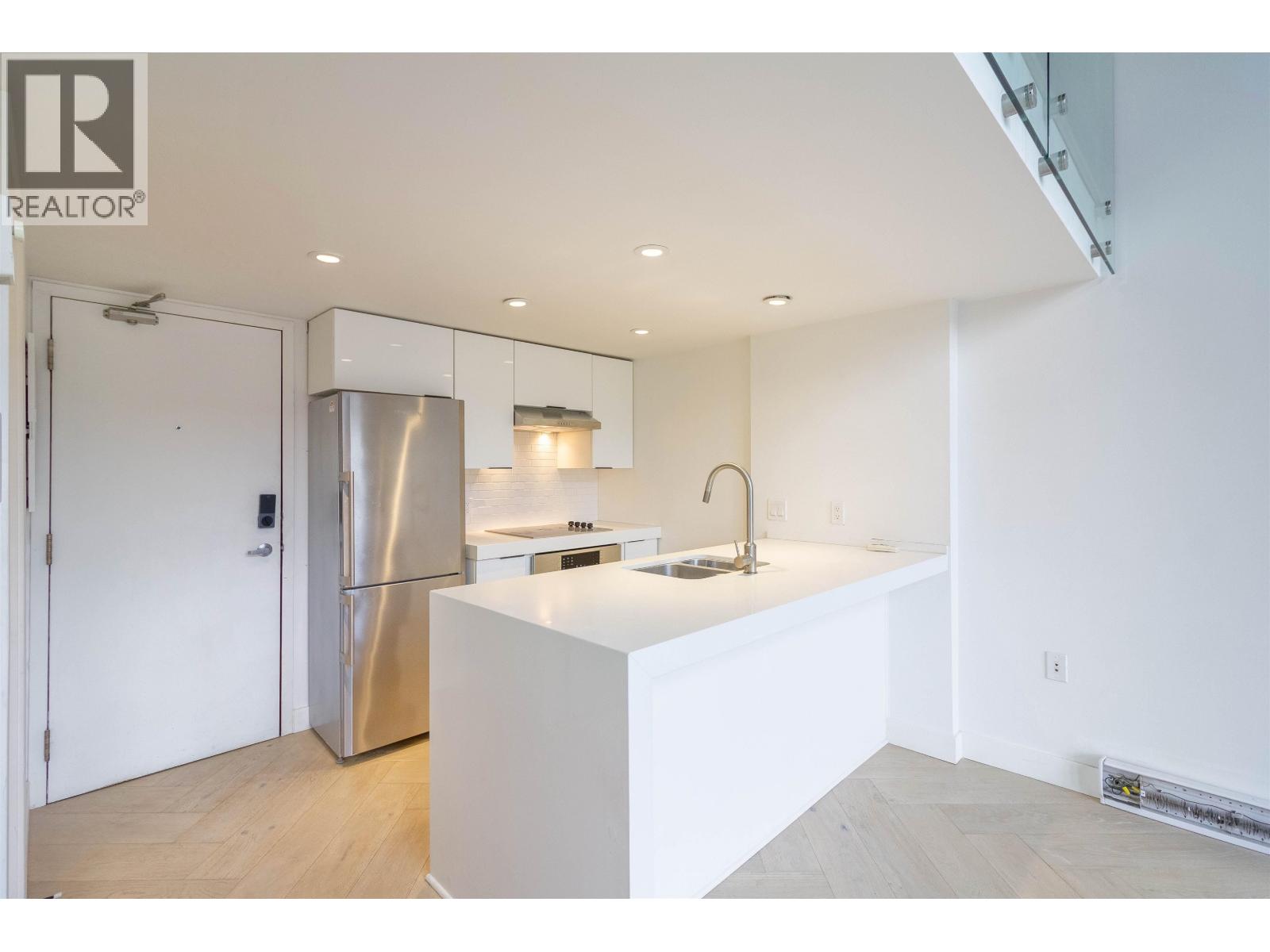 602 22 E Cordova Street, Vancouver, British Columbia  V6A 4G8 - Photo 8 - R3054352