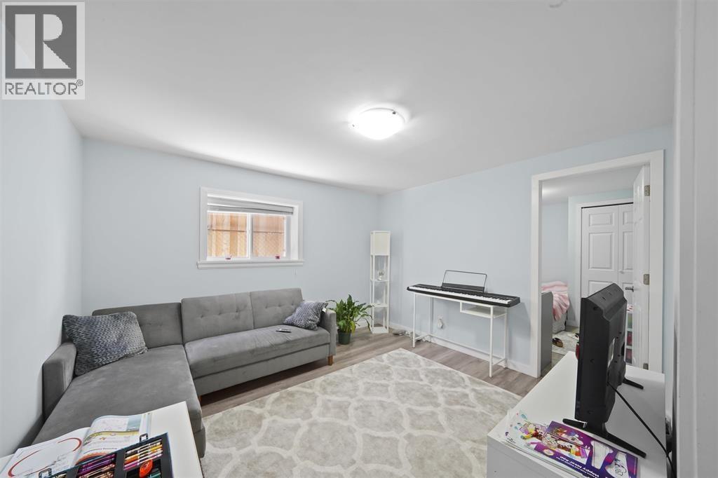 7768 18th Avenue, Burnaby, British Columbia  V3N 1J2 - Photo 16 - R3053854