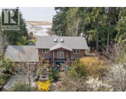 6279-6283 SECHELT INLET ROAD