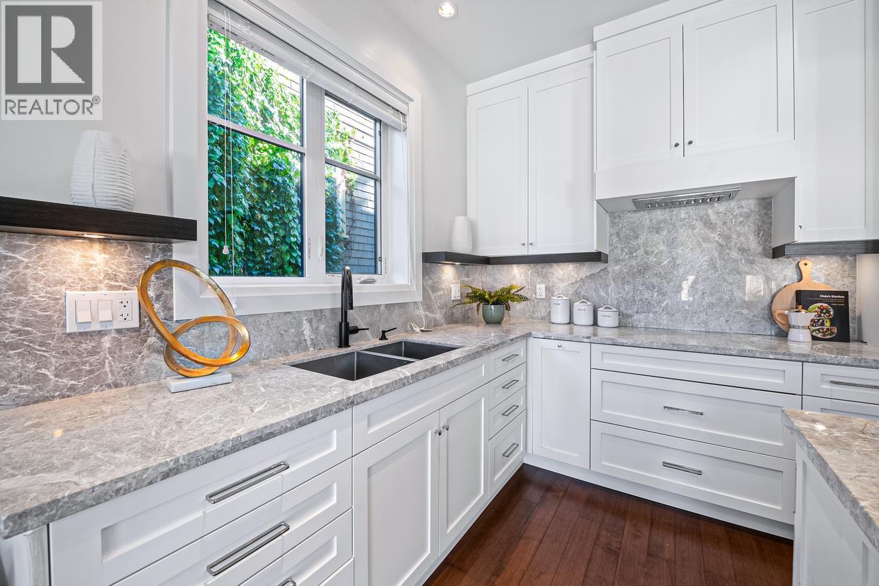 2765 W 15th Avenue, Vancouver, British Columbia  V6K 2Z7 - Photo 17 - R3054414