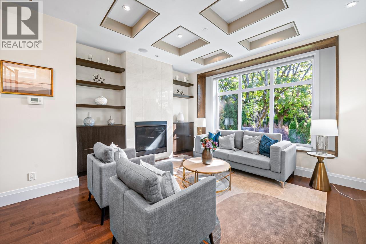 2765 W 15th Avenue, Vancouver, British Columbia  V6K 2Z7 - Photo 9 - R3054414