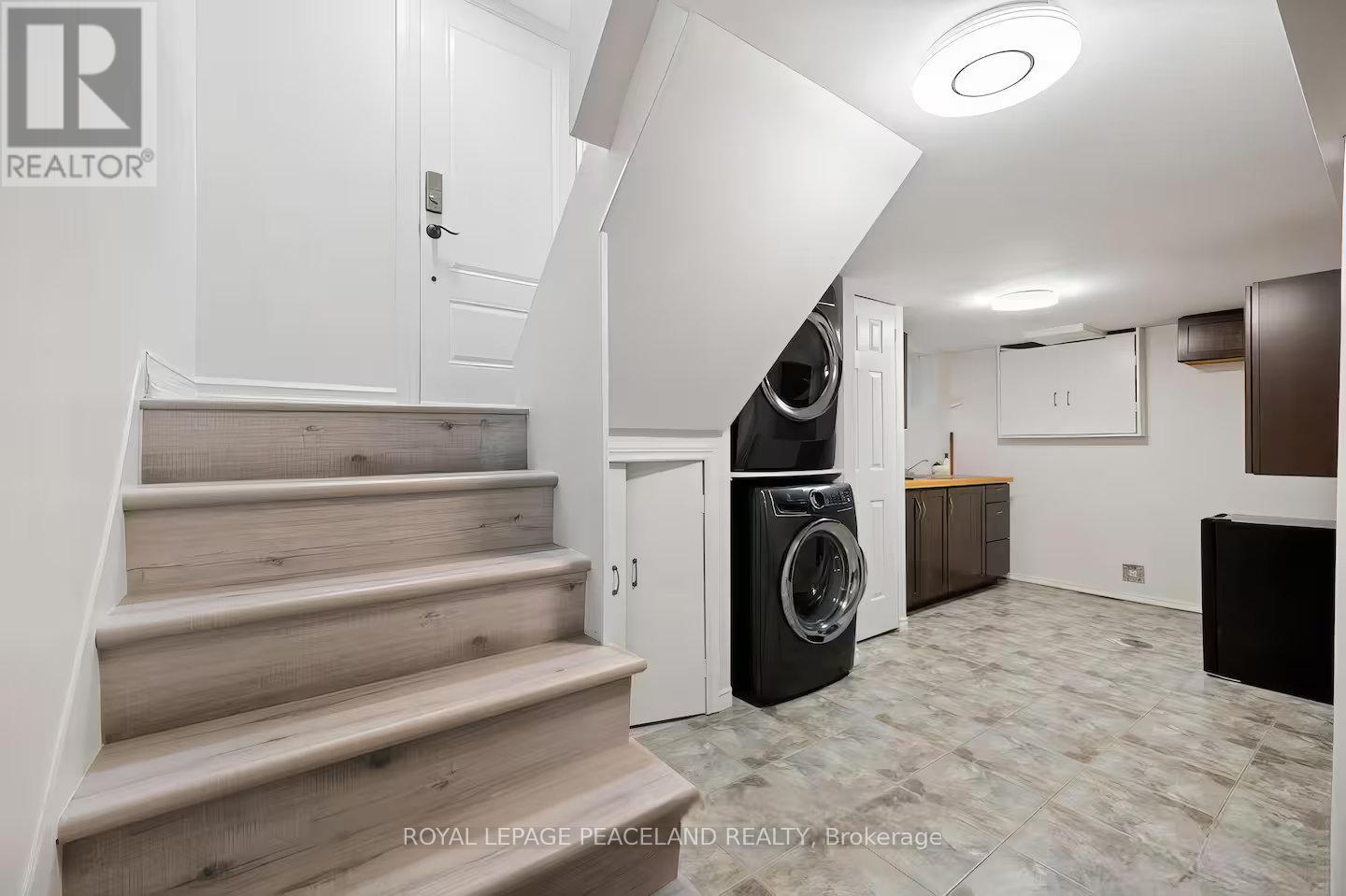 Lower - 19 Midholm Drive, Toronto, Ontario  M1K 3A9 - Photo 2 - E12438869