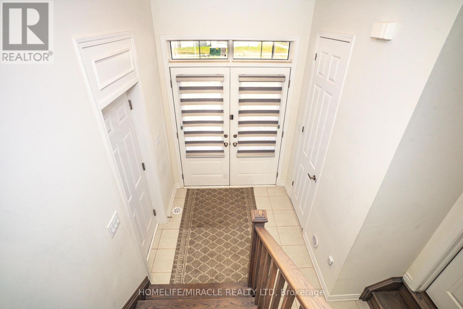 3251 Brigadier Avenue, Pickering, Ontario  L1X 0N1 - Photo 7 - E12438872