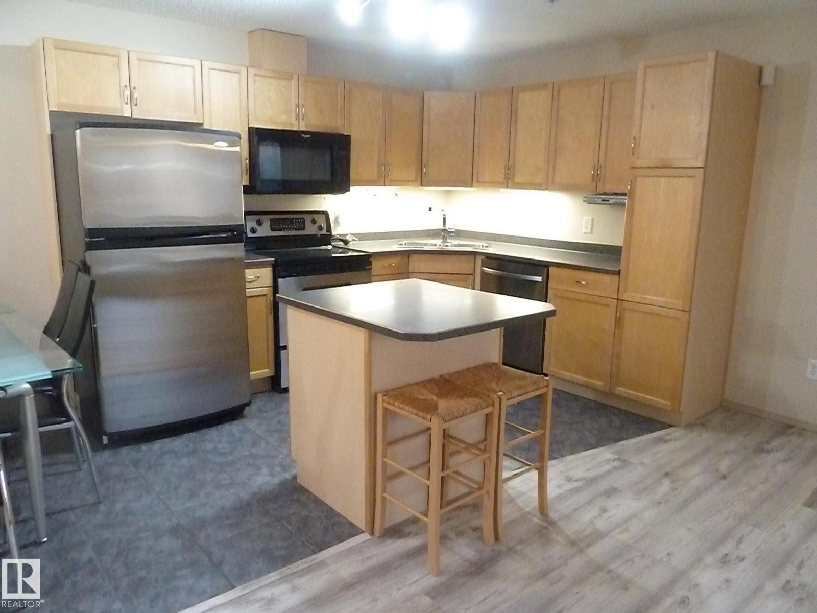 #112 16303 95 St Nw, Edmonton, Alberta  T5Z 3V1 - Photo 4 - E4460326