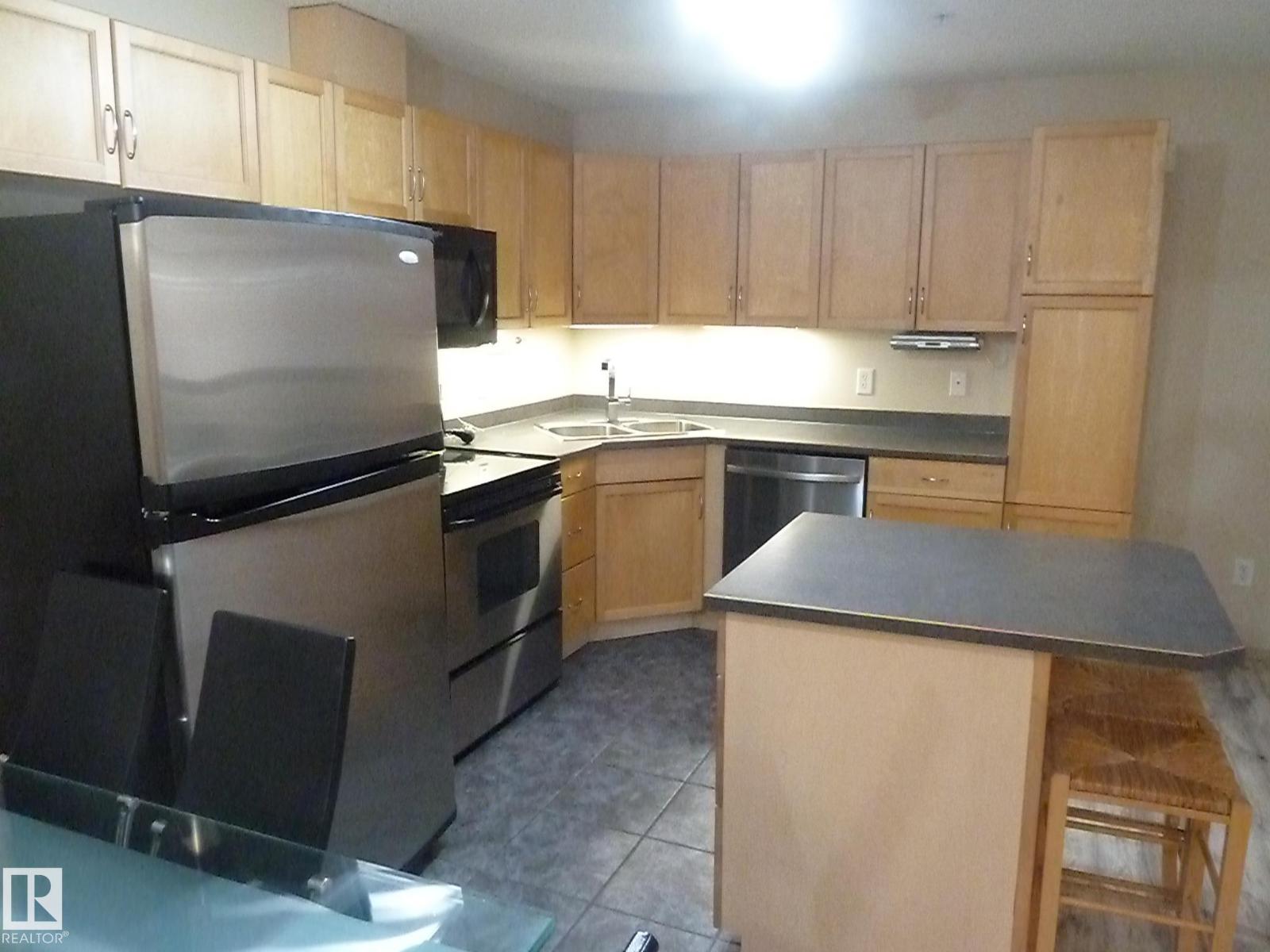 #112 16303 95 St Nw, Edmonton, Alberta  T5Z 3V1 - Photo 5 - E4460326