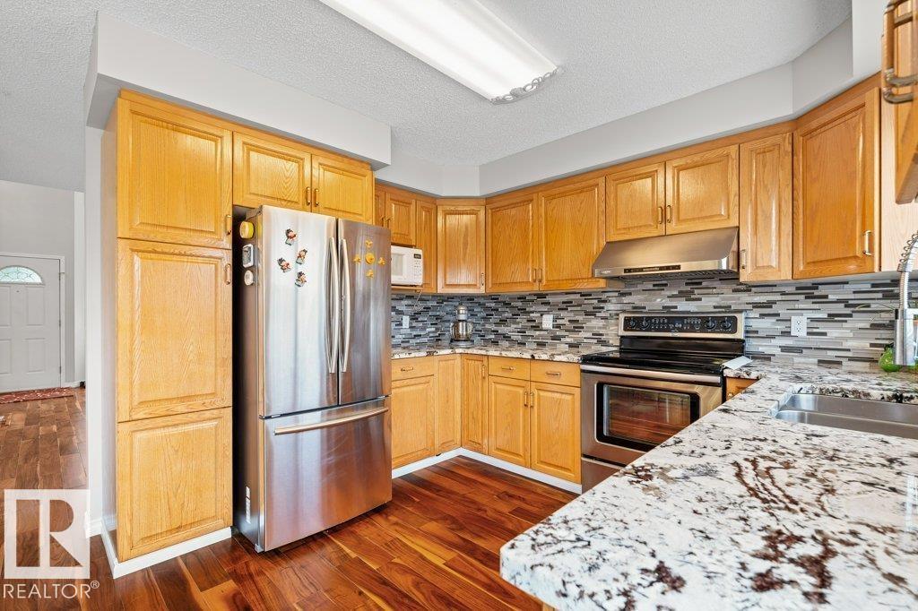 11608 11a Av Nw, Edmonton, Alberta  T6J 6Y7 - Photo 15 - E4460327