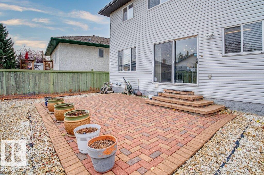 11608 11a Av Nw, Edmonton, Alberta  T6J 6Y7 - Photo 35 - E4460327