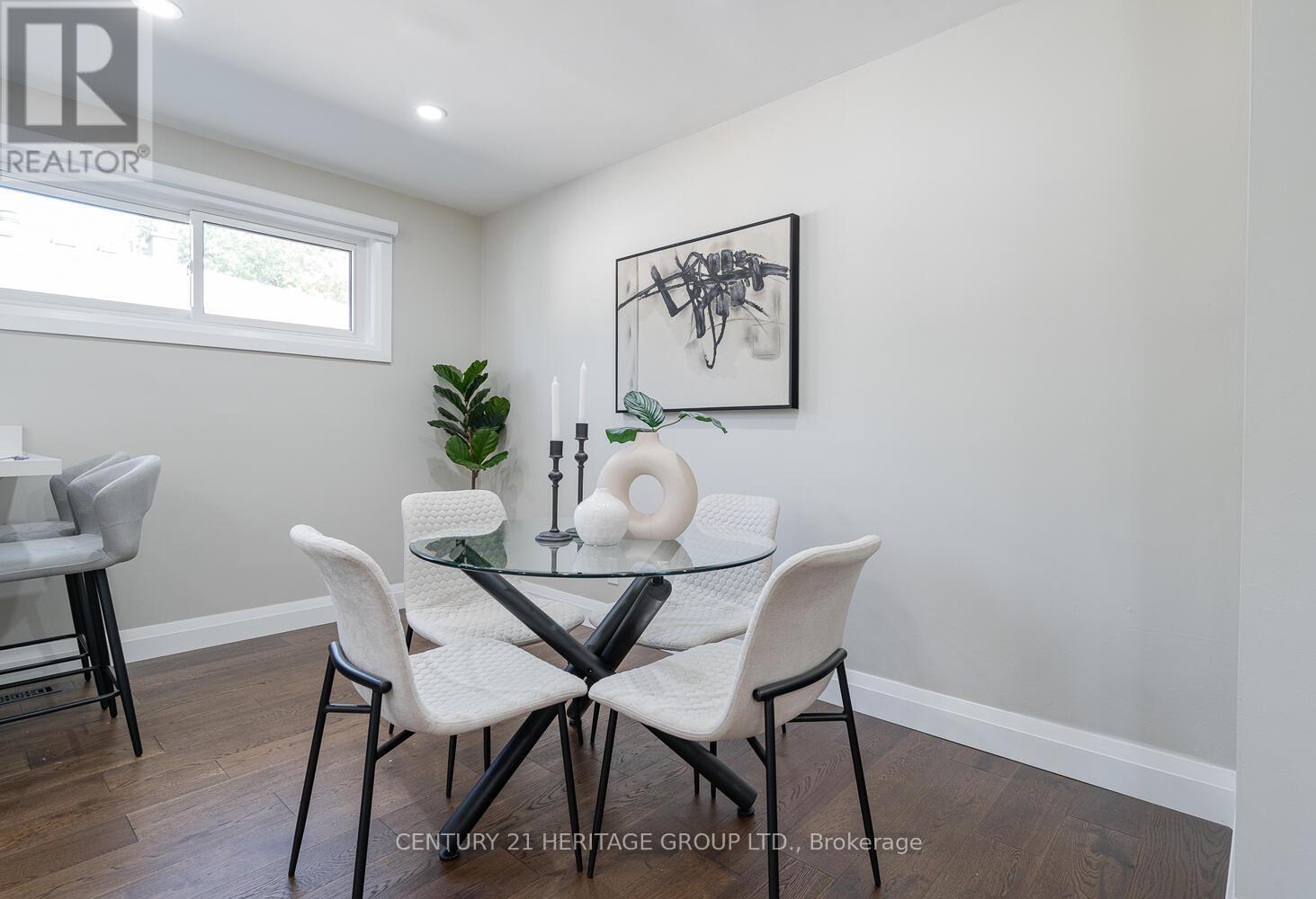 254 Demaine Crescent, Richmond Hill, Ontario  L4C 2W5 - Photo 14 - N12438865