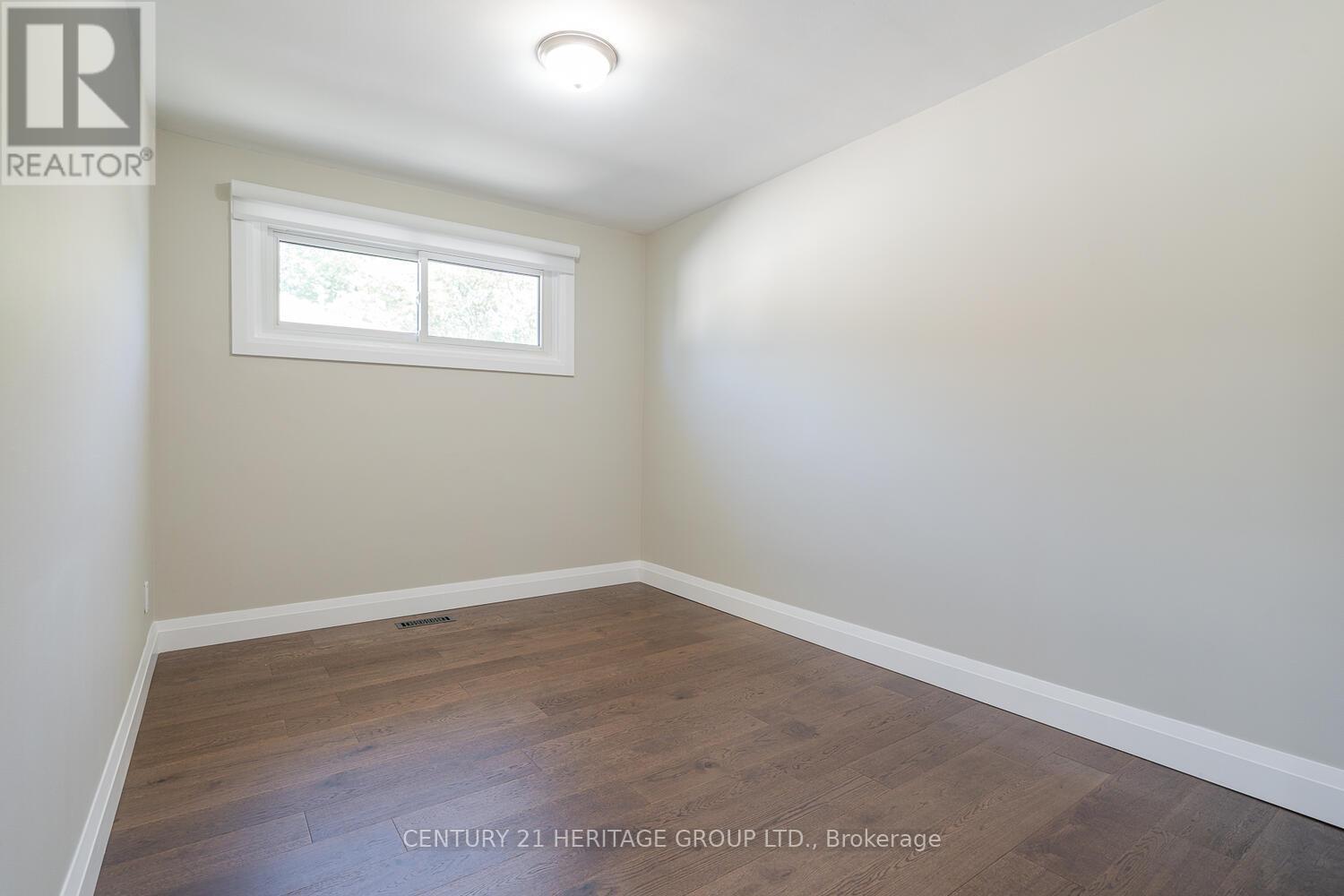 254 Demaine Crescent, Richmond Hill, Ontario  L4C 2W5 - Photo 24 - N12438865