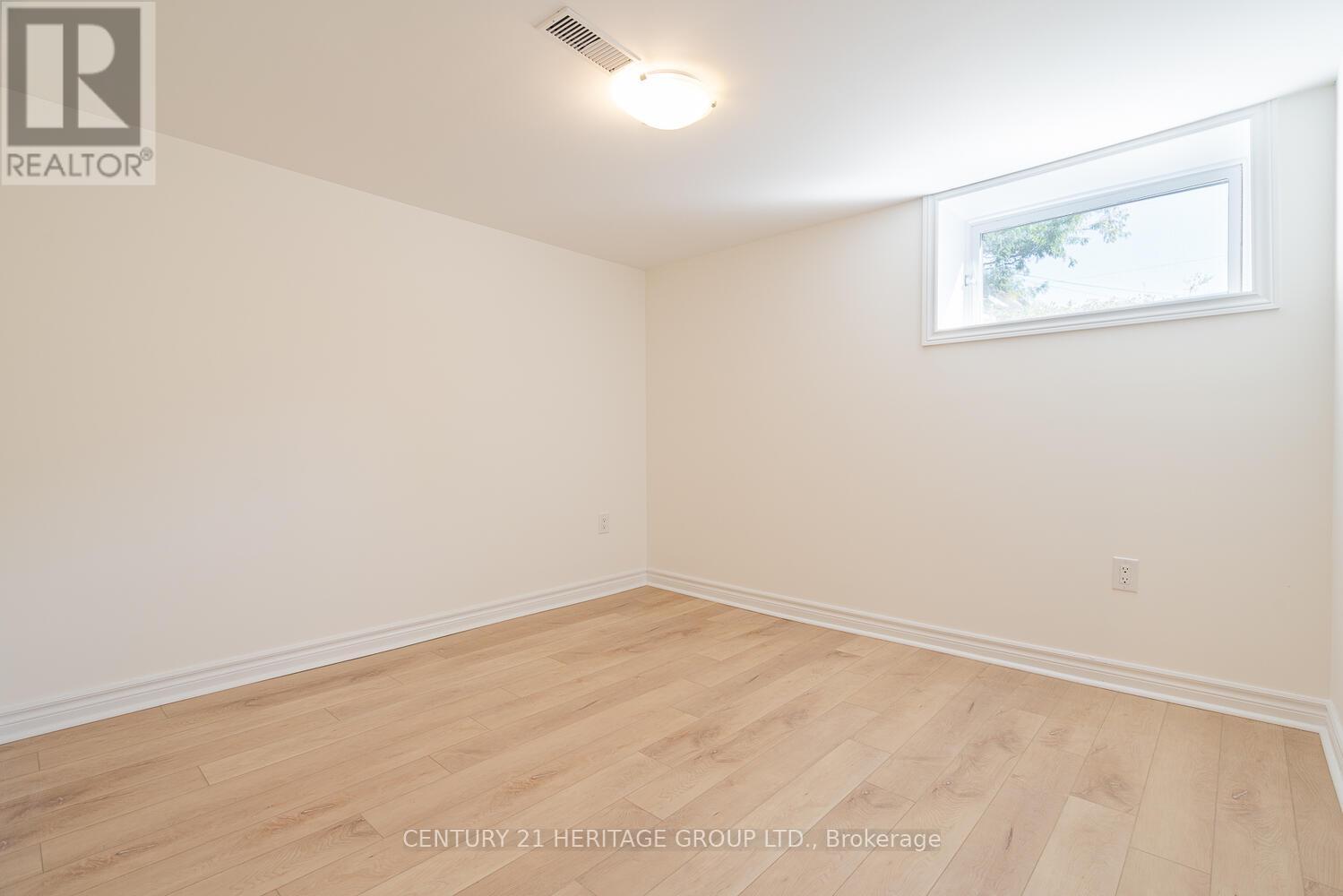 254 Demaine Crescent, Richmond Hill, Ontario  L4C 2W5 - Photo 40 - N12438865