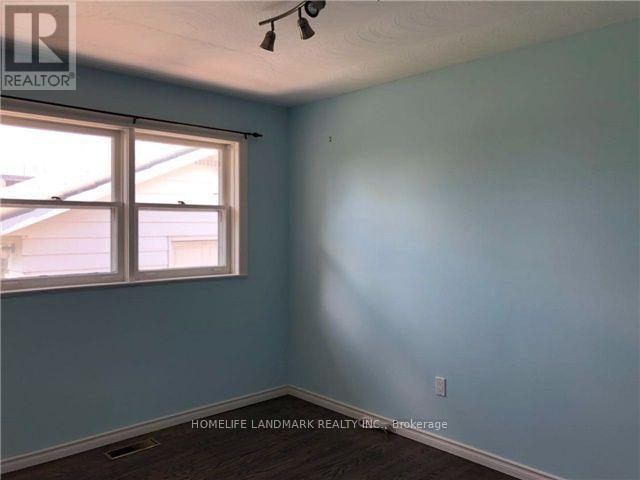 763 Grace Street, Newmarket, Ontario  L3Y 2L4 - Photo 11 - N12438887