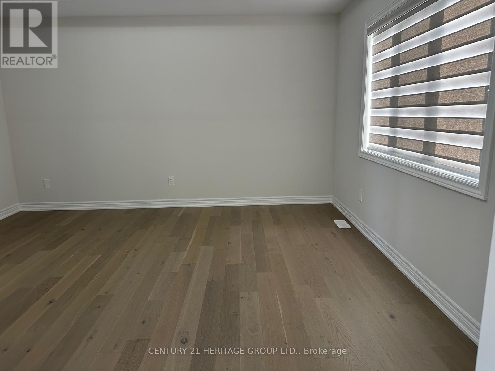 12 Sam Battaglia Crescent, Georgina, Ontario  L0E 1R0 - Photo 11 - N12438891
