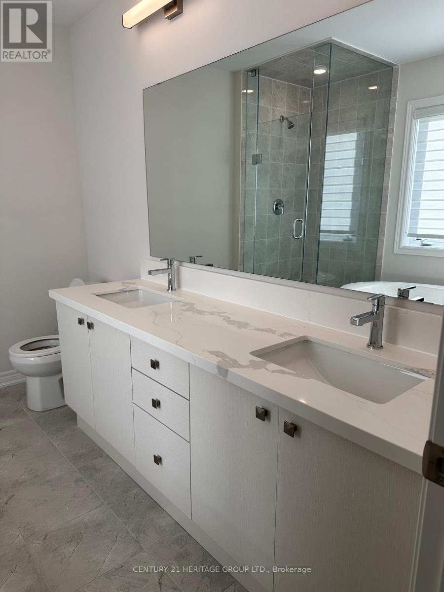 12 Sam Battaglia Crescent, Georgina, Ontario  L0E 1R0 - Photo 19 - N12438891