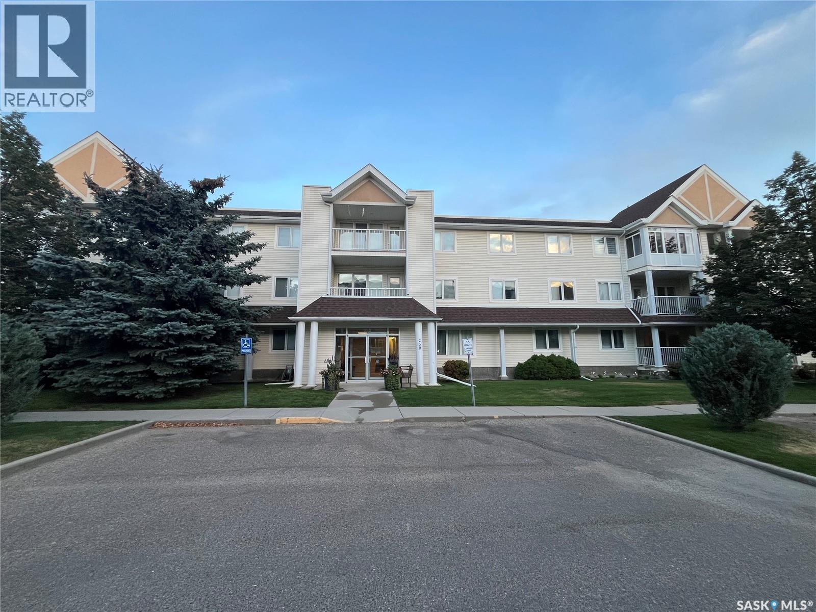206 230 Lister Kaye Crescent, Swift Current, Saskatchewan  S9H 0A2 - Photo 1 - SK019849